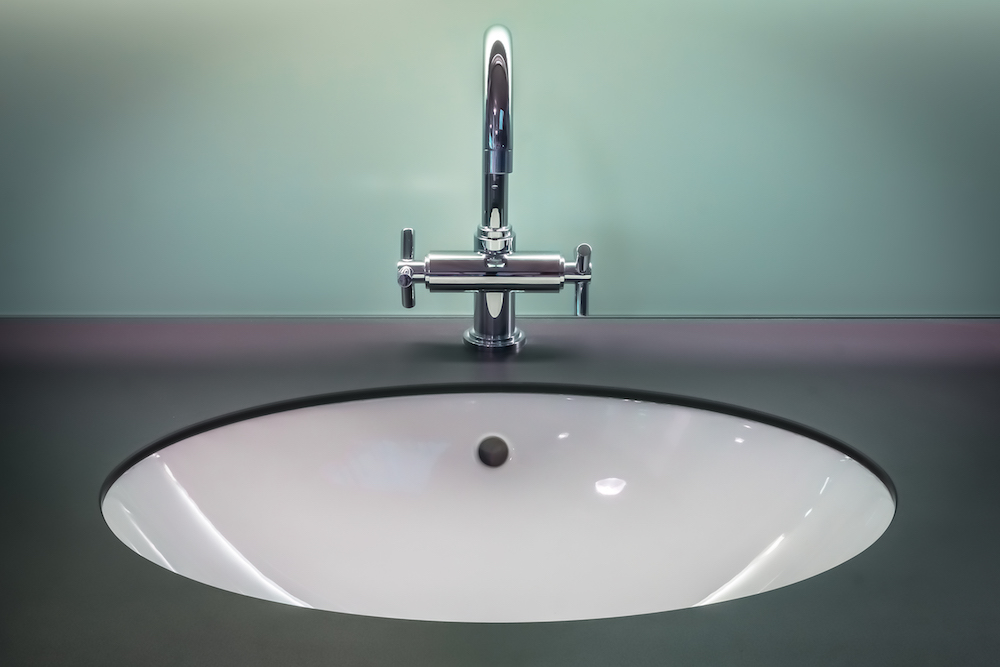 Helpstar рассказывает как ухаживать за различными покрытиями стен в ванной